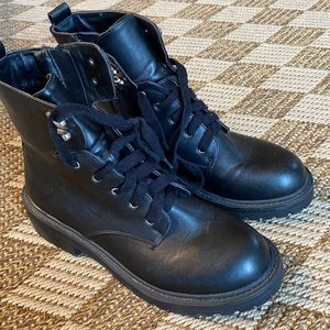MADDEN GIRL BLACK COMBAT BOOT